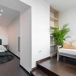 דירה Superb Views 3br Duplex - 4 Balconies + Parking בוקרשט