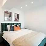 Superb Views 3br Duplex - 4 Balconies + Parking דירה בוקרשט