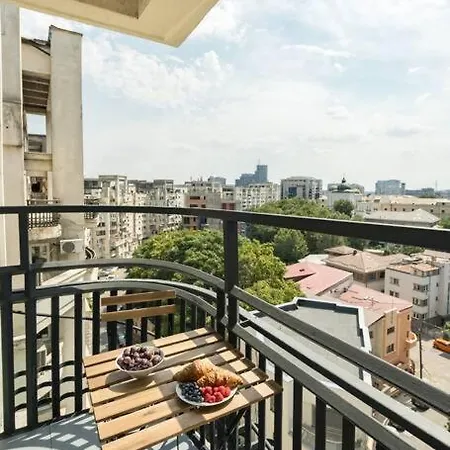 Superb Views 3br Duplex - 4 Balconies + Parking Apartamento *