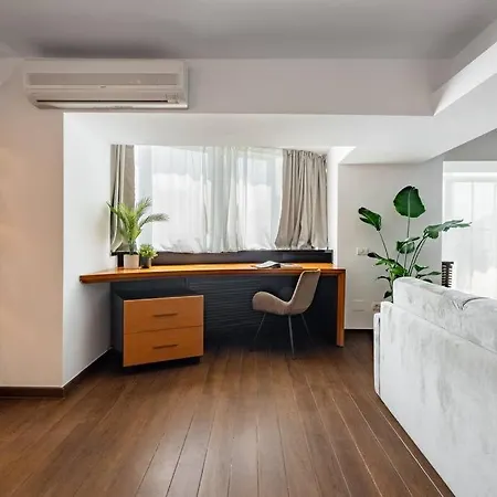 Superb Views 3br Duplex - 4 Balconies + Parking 公寓