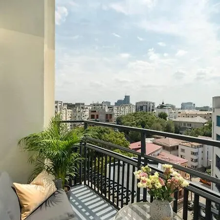 Superb Views 3br Duplex - 4 Balconies + Parking * Boekarest