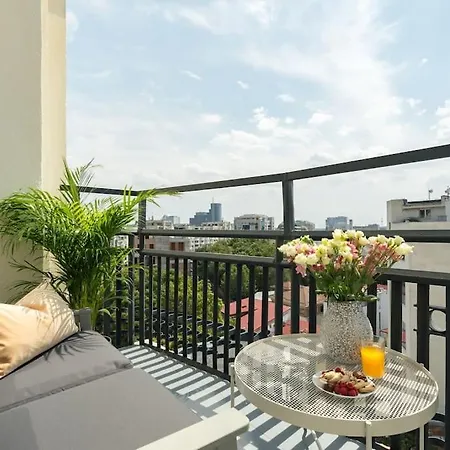 Superb Views 3br Duplex - 4 Balconies + Parking Boekarest
