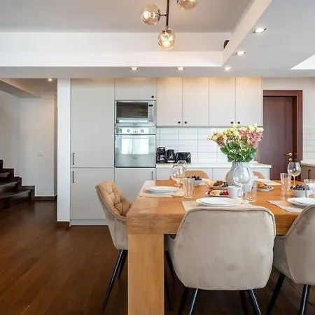 Apartamento Superb Views 3br Duplex - 4 Balconies + Parking *