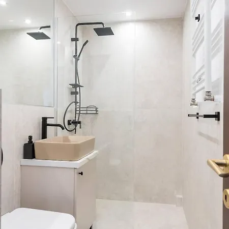 Superb Views 3br Duplex - 4 Balconies + Parking Appartement *