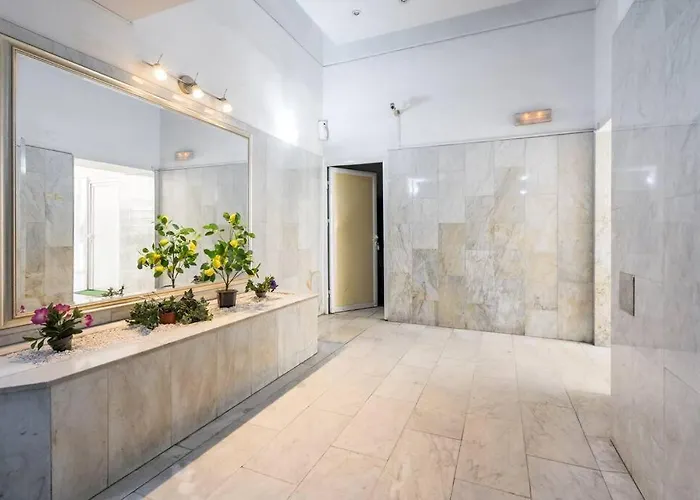 Superb Views 3br Duplex - 4 Balconies + Parking Апартаменти