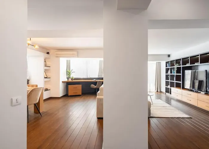 Superb Views 3br Duplex - 4 Balconies + Parking