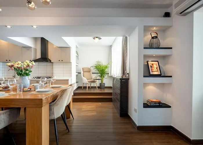 Lägenhet Superb Views 3br Duplex - 4 Balconies + Parking *