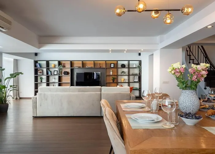 Superb Views 3br Duplex - 4 Balconies + Parking