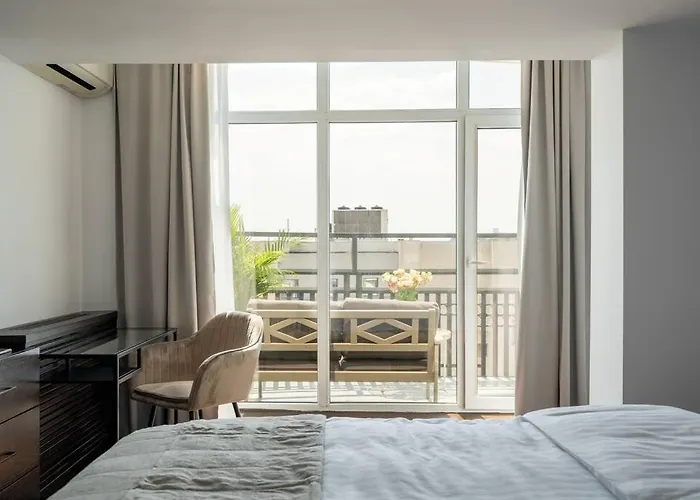 Superb Views 3br Duplex - 4 Balconies + Parking *