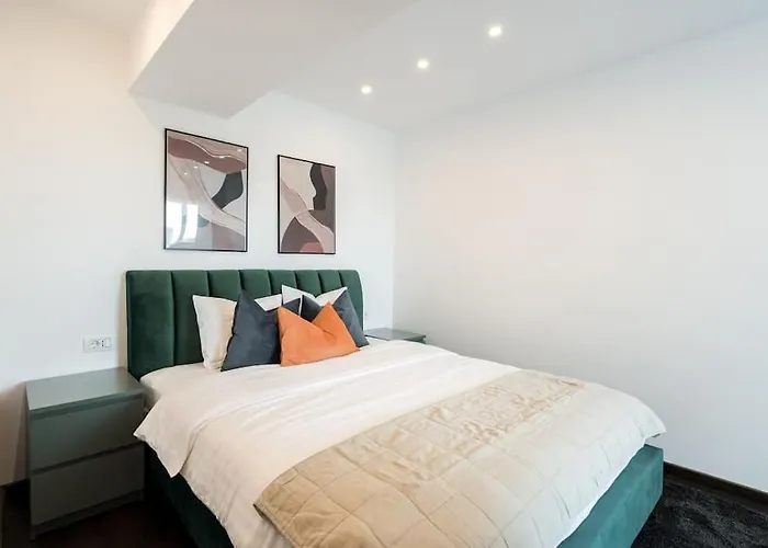 Superb Views 3br Duplex - 4 Balconies + Parking Lejlighed Bukarest