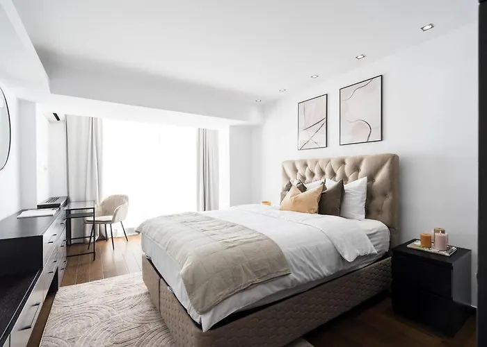 דירה Superb Views 3br Duplex - 4 Balconies + Parking בוקרשט