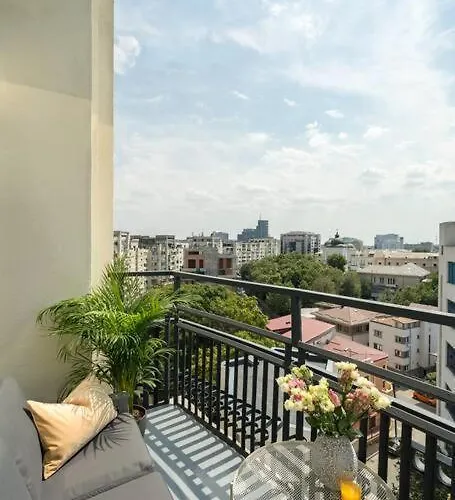 Superb Views 3br Duplex - 4 Balconies + Parking * בוקרשט