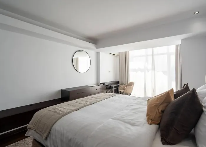 Superb Views 3br Duplex - 4 Balconies + Parking דירה *